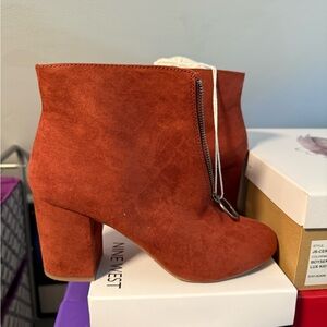 American Eagle Outfitters Women's Ankle Boots - Rust